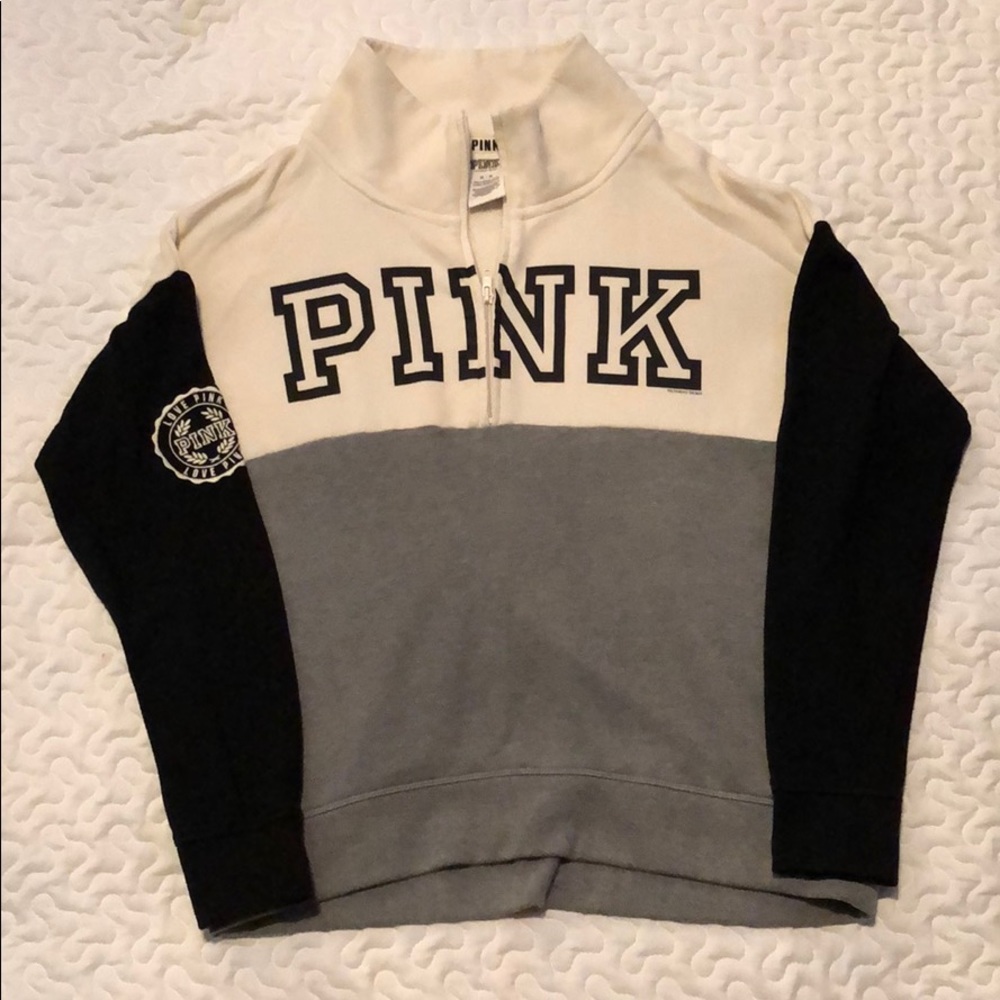 Women’s PINK top